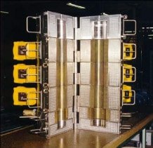 Электрический реактор для проведения лабораторных и научно-исследовательских испытаний нефти и нефтепродуктов.